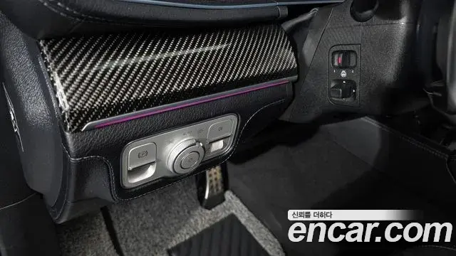 Mercedes-Benz GLE-Class 2024 — Фото 20/20