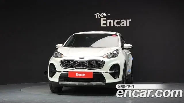 Kia Sportage The Bold 2021 — Фото 3/20