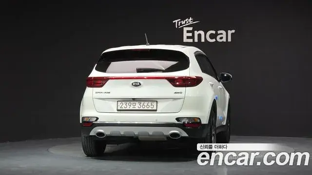 Kia Sportage The Bold 2021 — Фото 4/20