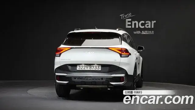 Kia Sportage 2023 — Фото 4/20