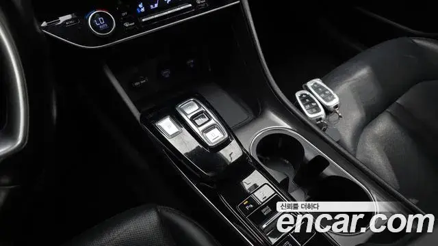 Hyundai Sonata 2022 — Фото 9/20