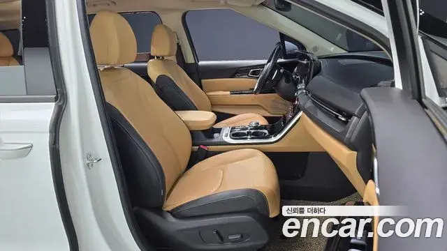 Kia Carnival 2021 — Фото 11/20