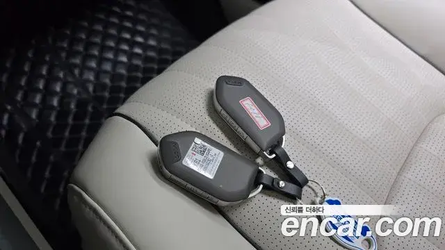 Kia Carnival 2024 — Şəkil 11/36