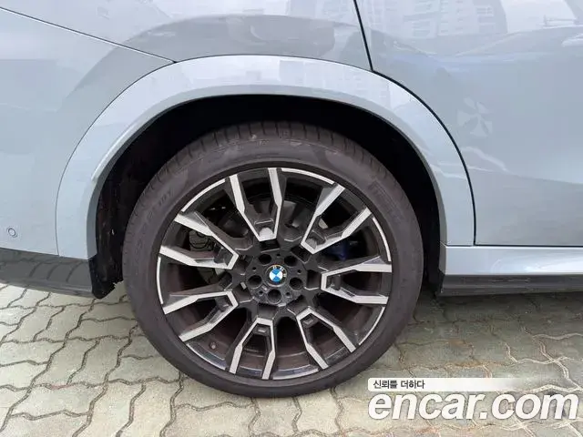 BMW X6 2025 — Фото 16/20