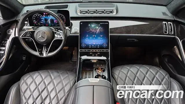 Mercedes-Benz S-Class 2021 — Photo 34/36