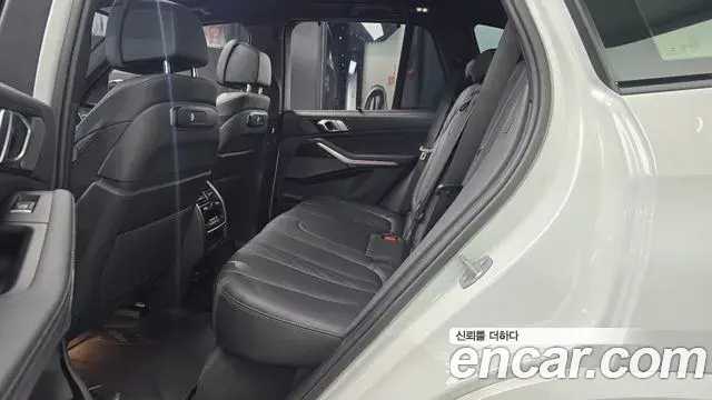 BMW X5 2024 — Photo 12/20