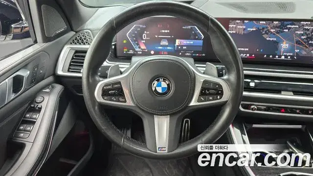 BMW X5 2024 — Photo 13/20