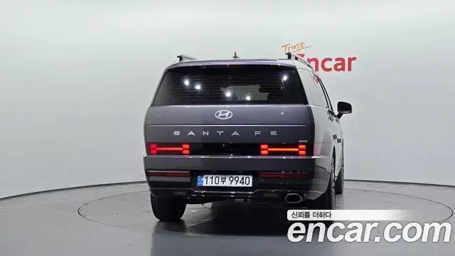 Hyundai Santa Fe 2024 — Photo 4/20
