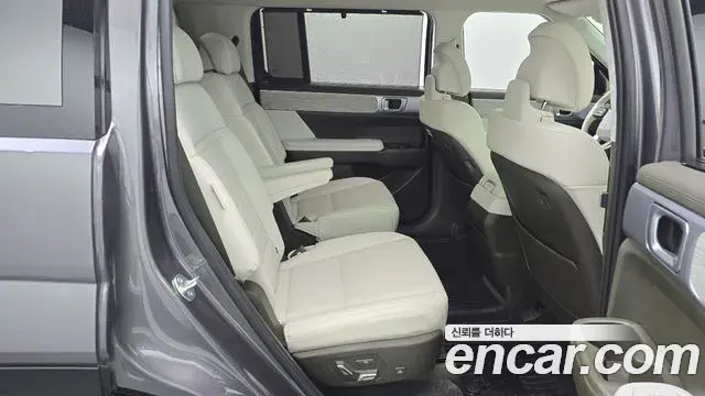 Hyundai Santa Fe 2024 — Photo 11/20