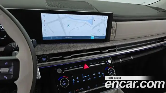 Hyundai Santa Fe 2024 — Photo 12/20