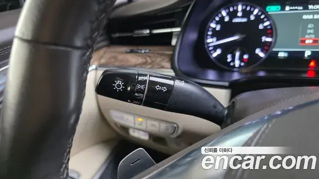 Kia The K9 2019 — ფოტო 8/35