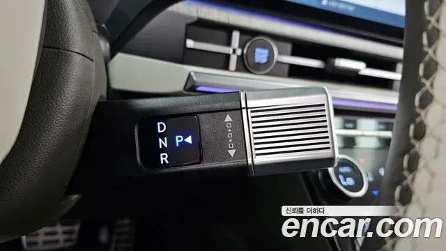 Hyundai Santa Fe 2023 — Şəkil 9/20