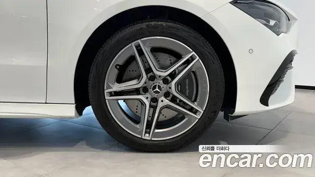 Mercedes-Benz CLA-Class 2026 — Photo 4/20