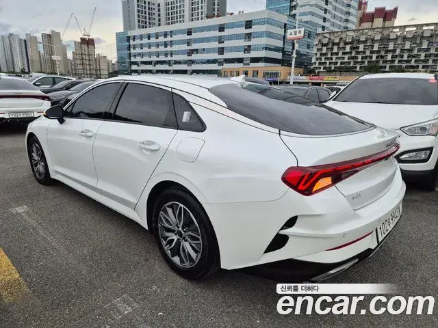 Kia K5 2022 — Photo 7/20