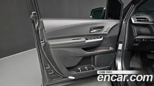 Toyota Sienna 2025 — Şəkil 14/39