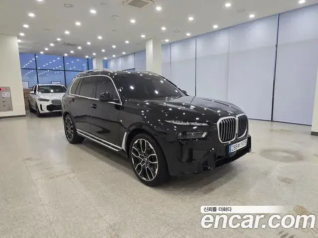 BMW X7 2025 — Şəkil 10/20