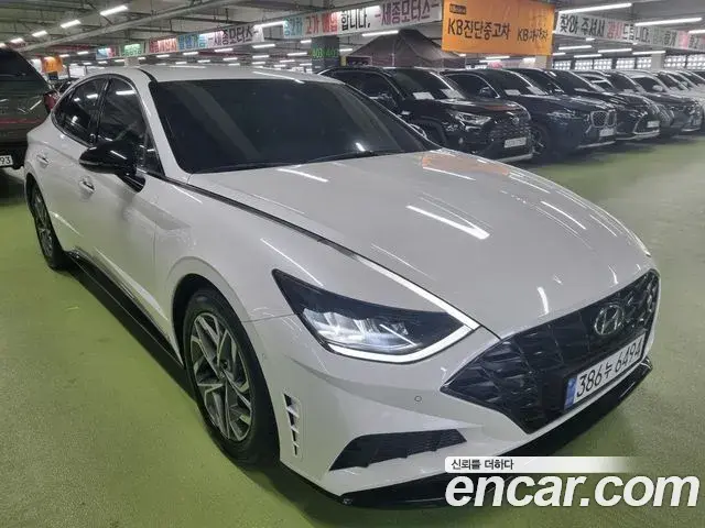 Hyundai Sonata 2022 — Фото 3/20