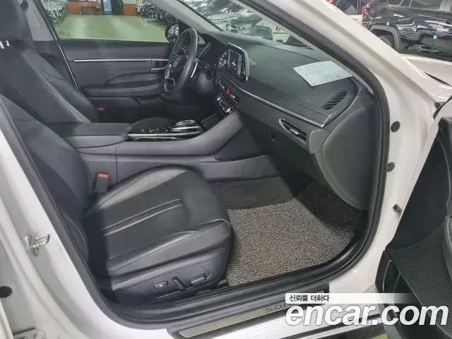 Hyundai Sonata 2022 — Фото 11/20