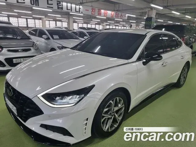 Hyundai Sonata 2022 — Фото 19/20
