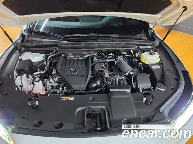 Lexus RX500h 2025 — Şəkil 11/18