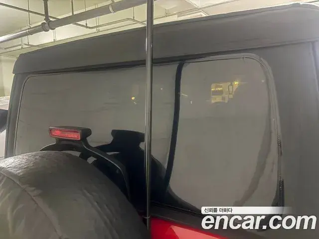 Jeep Wrangler 2020 — Фото 9/10