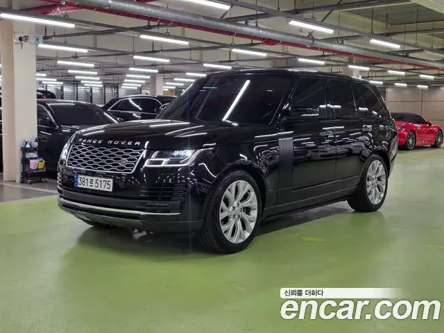 Land Rover Range Rover 2022 — Фото 1/20