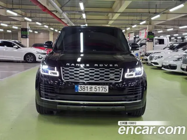 Land Rover Range Rover 2022 — Фото 2/20