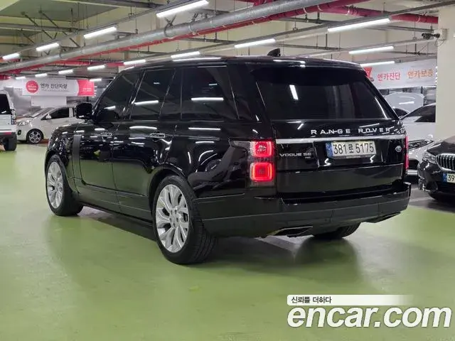 Land Rover Range Rover 2022 — Фото 5/20