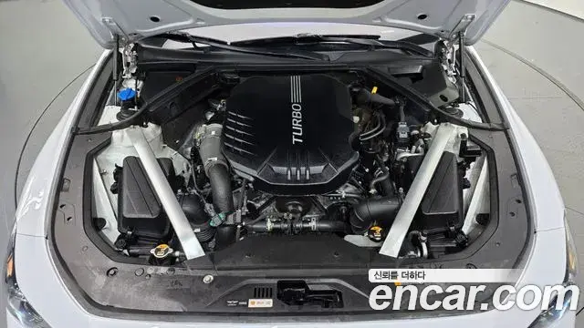 Genesis G70 2019 — Photo 6/20