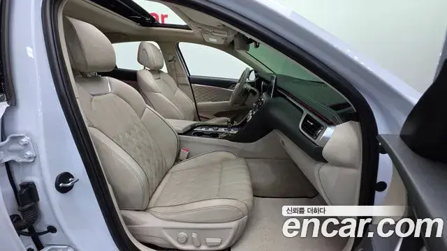 Genesis G70 2019 — Photo 10/20