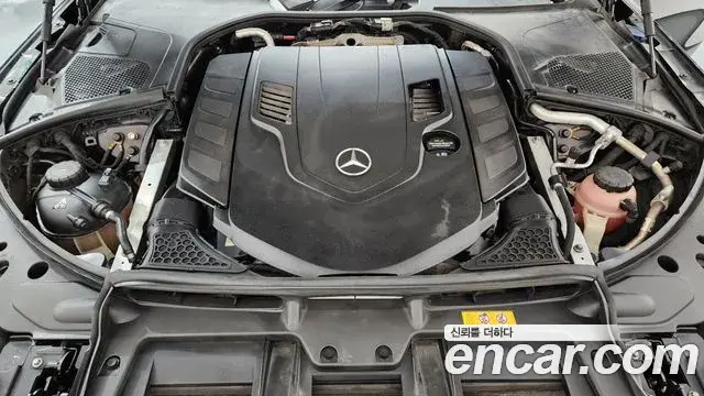 Mercedes-Benz S-Class 2021 — Фото 6/20