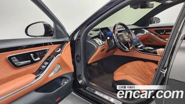 Mercedes-Benz S-Class 2021 — Фото 10/20
