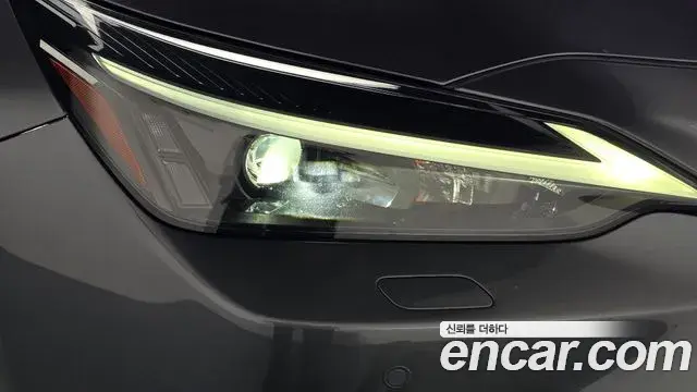 Lexus NX450h+ 2023 — Şəkil 22/31