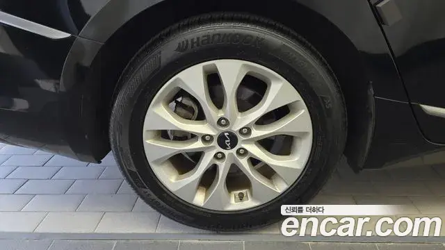 Kia K8 2023 — Photo 5/20