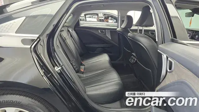 Kia K8 2023 — Photo 11/20