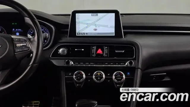 Genesis G70 2018 — Şəkil 16/20