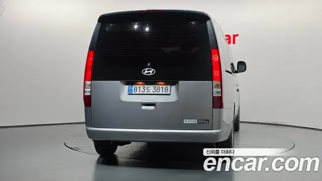 Hyundai Staria 2024 — Фото 4/20