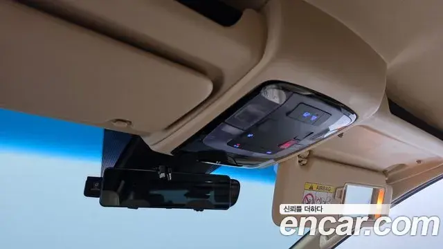 Hyundai Staria 2024 — Photo 23/30