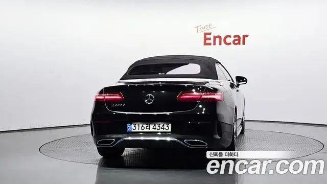 Mercedes-Benz E-Class 2018 — Фото 4/20