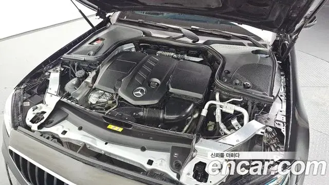 Mercedes-Benz E-Class 2018 — Фото 6/20