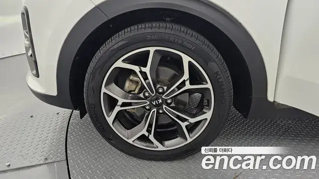 Kia Sportage The Bold 2019 — Фото 5/20