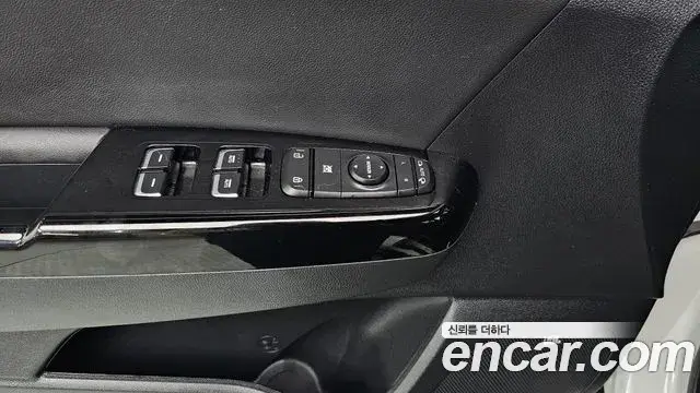 Kia Sportage The Bold 2019 — Фото 18/20