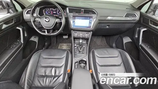 Volkswagen Tiguan Allspace 2020 — ფოტო 22/32