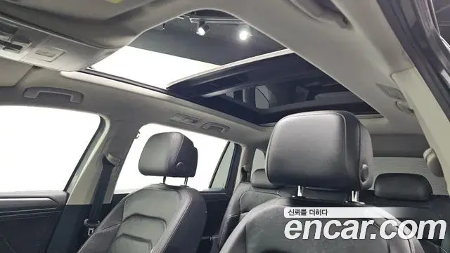 Volkswagen Tiguan Allspace 2020 — ფოტო 31/32