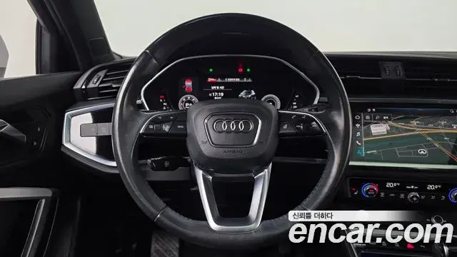 Audi Q3 2020 — Photo 13/20