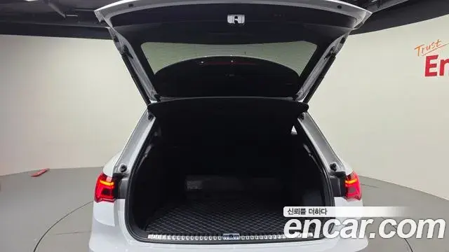 Audi Q3 2020 — Photo 20/20