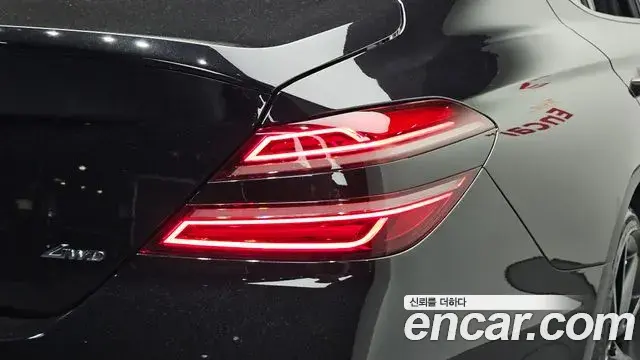 Genesis G70 2021 — ფოტო 21/36