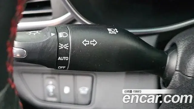 Genesis G70 2021 — ფოტო 26/36