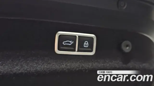 Genesis G70 2021 — ფოტო 29/36