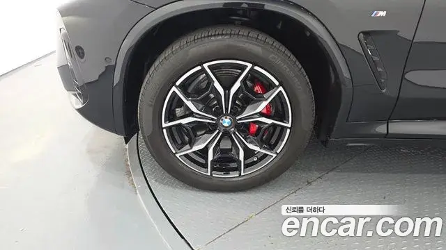 BMW X4 2023 — Фото 5/20